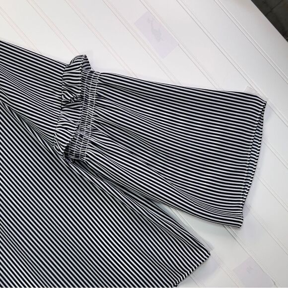 Ann Taylor LOFT Striped Ruffle Sleeve V-Neck Blouse Preppy Navy large - Picture 7 of 13